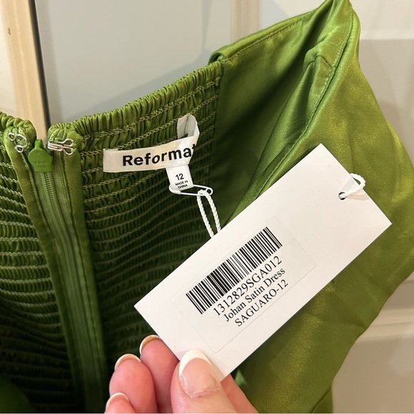 NWT Reformation Johan Satin Strapless Midi Dress Saguaro Green - Picture 3 of 4
